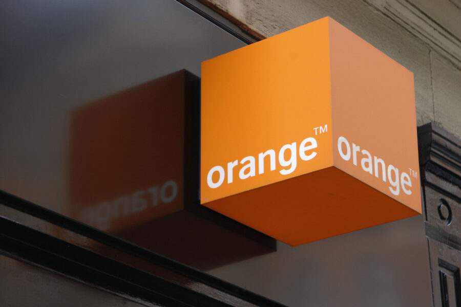 Orange och Masmovils fusion får klartecken från konkurrensmyndighet - BRITAIN MOBILE MERGER