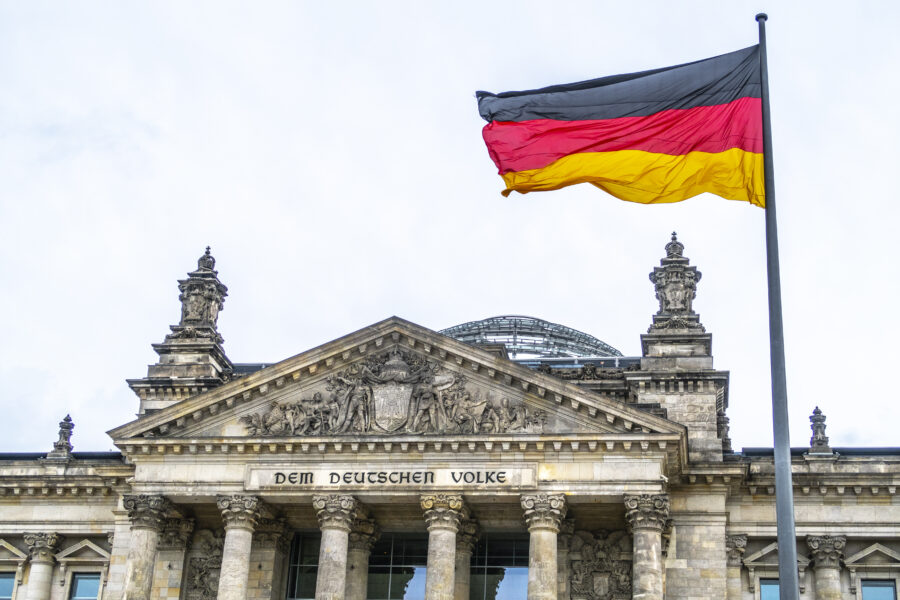 Tysklands handelskammare varnar för största ekonomiska nedgången på 20 år - G7fZ6nk1QpQ