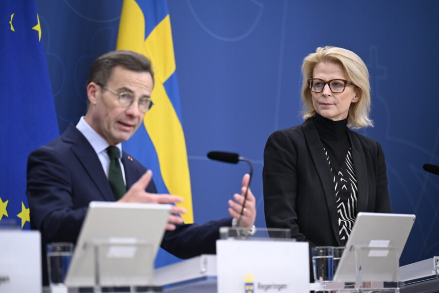 Statsminister Ulf Kristersson (M) och finansminister Elisabeth Svantesson (M).