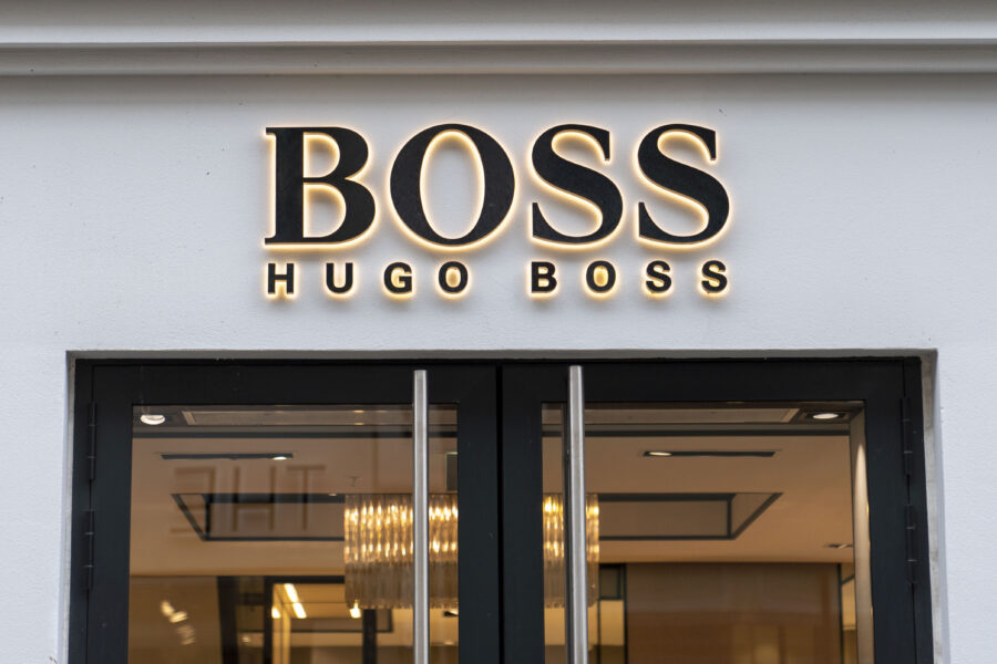 Hugo Boss rapporterar i linje med preliminära siffror – spår tvåsiffrig marginal i år - Logoer og merkevarer i Oslo sentrum