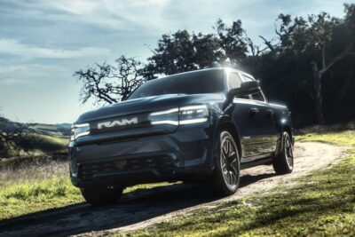 Stellantis Ram 1500 REV front three-quarters