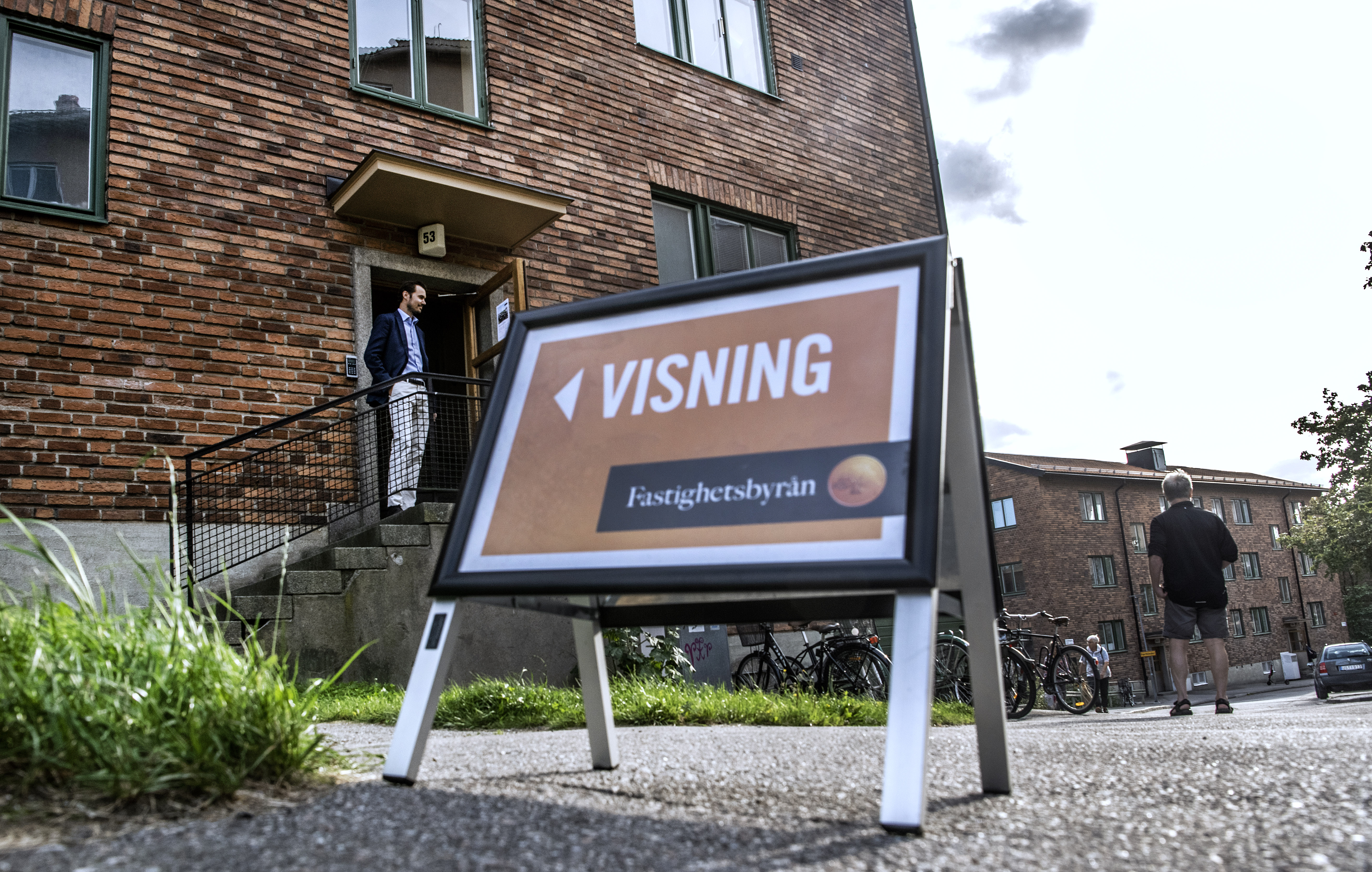 Bostadsrättspriserna uppåt medan villor står stilla