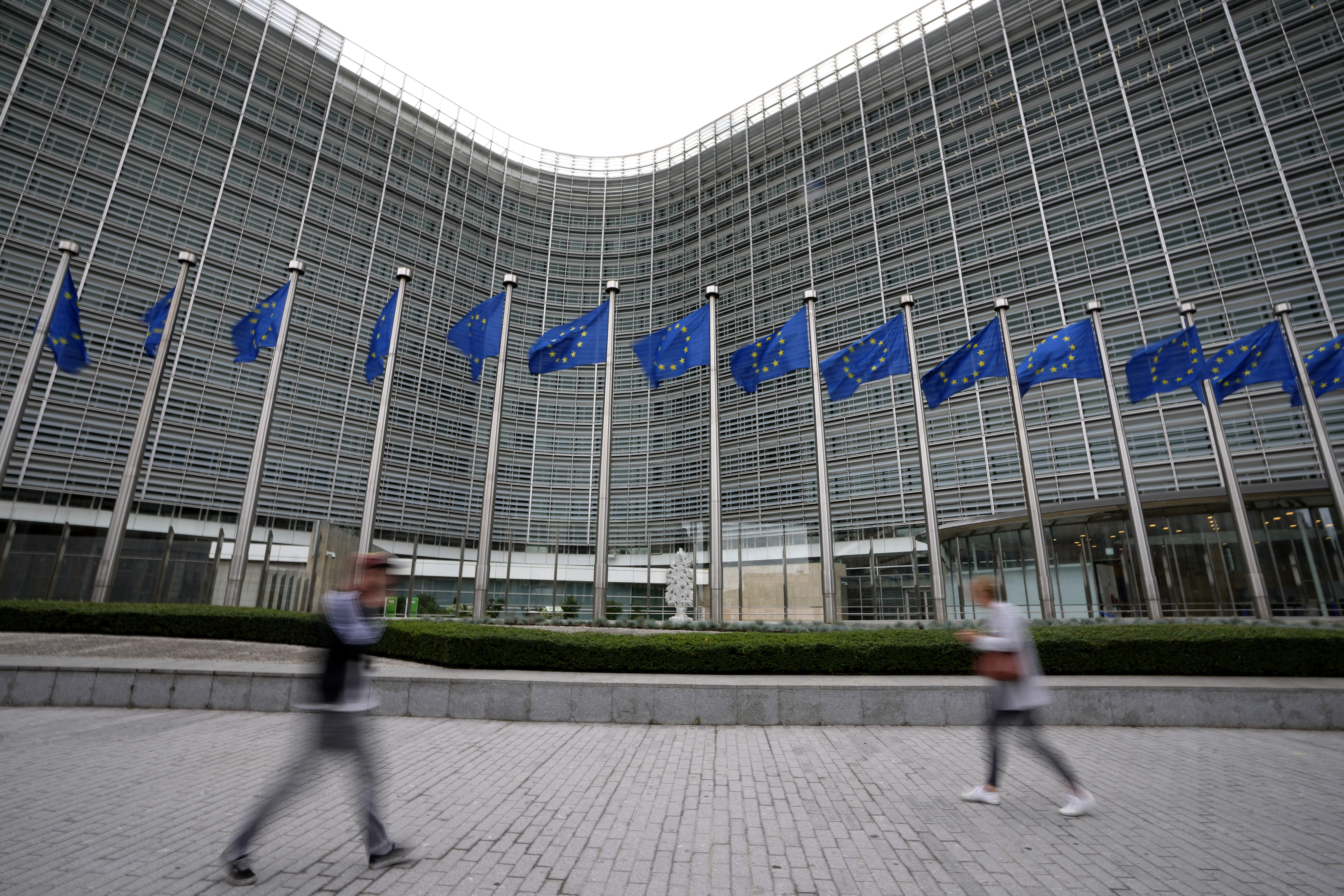 EU enat om 16:e sanktionspaket mot Ryssland
