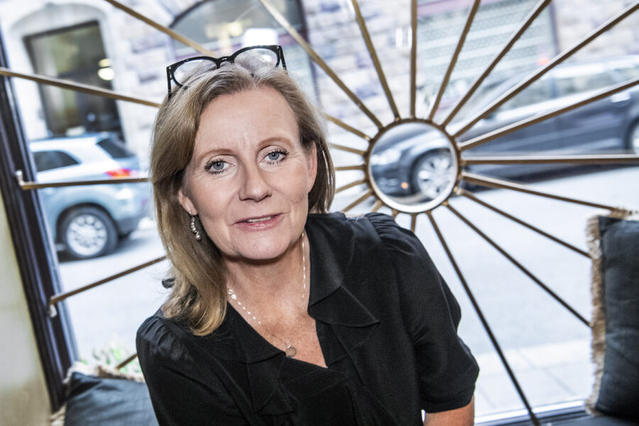 Hélène Barnekow.