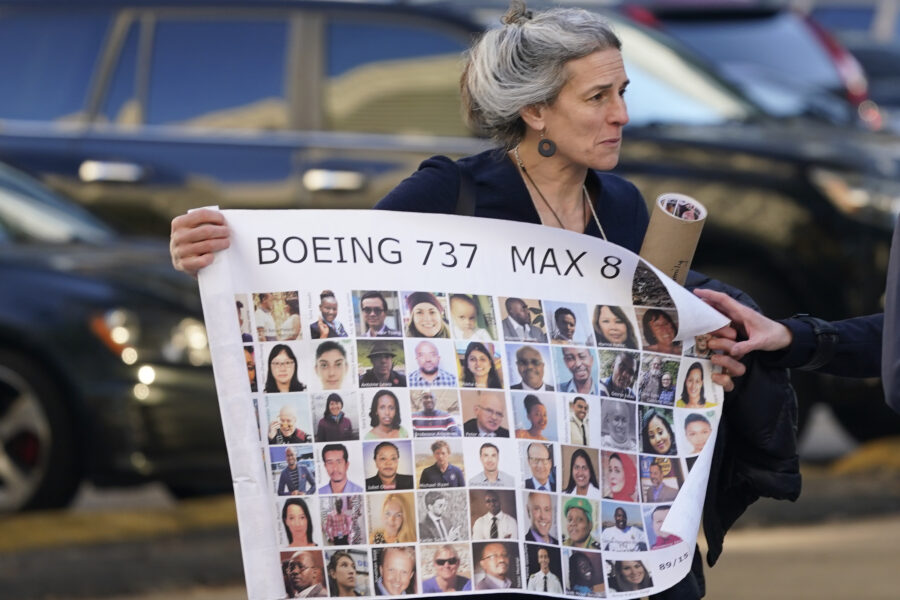 Boeing erkänner sig skyldiga till brottslig sammansvärjning - Boeing Arraignment