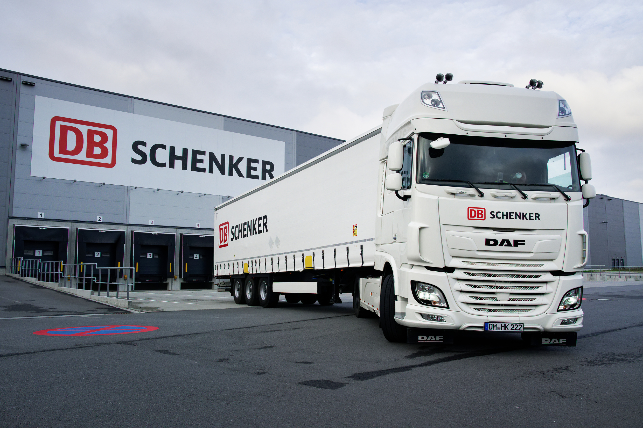 Fackförbund uppges rösta mot försäljning av DB Schenker