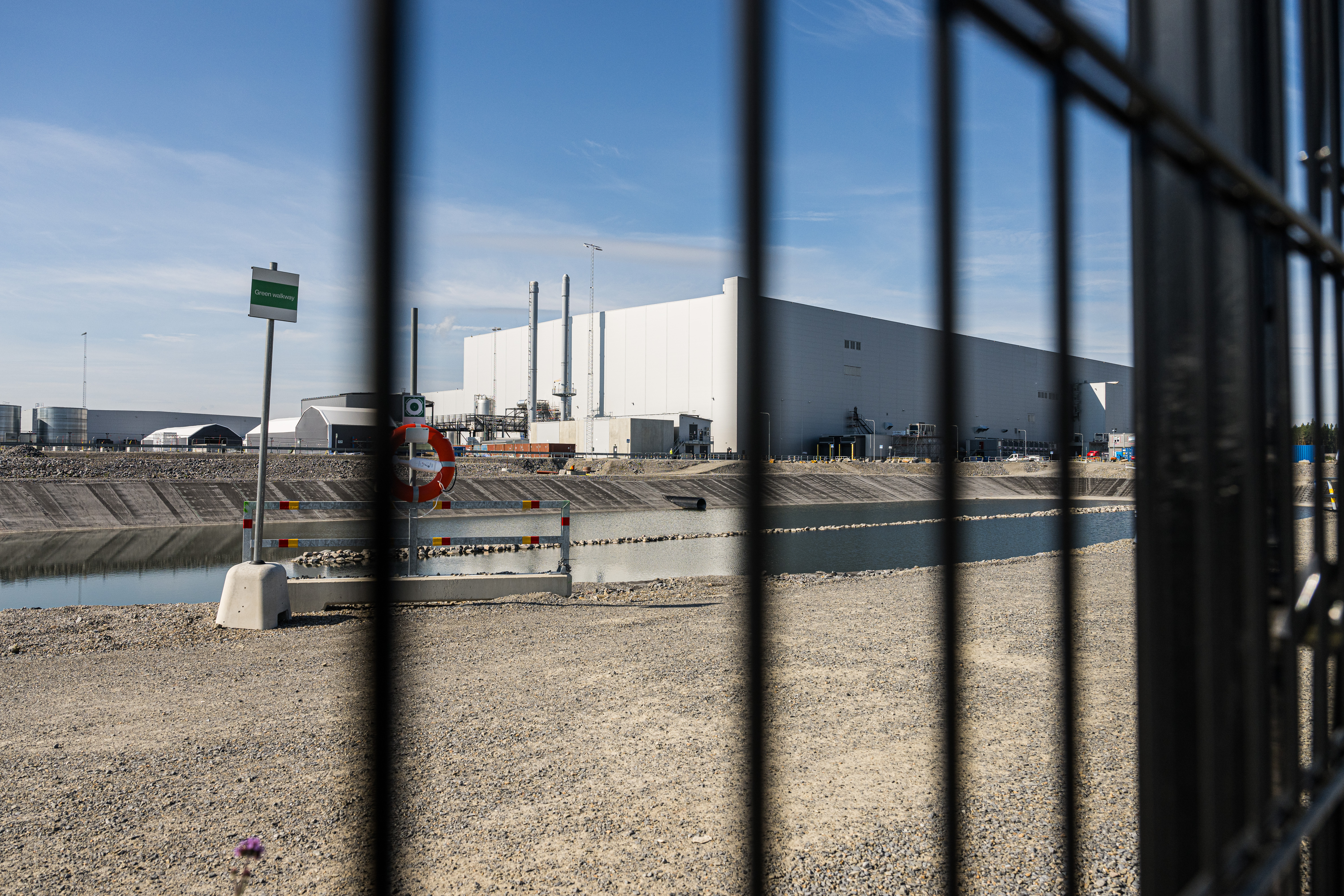 Varningsropen inifrån Northvolt-fabriken: ”Usla kinesiska maskiner”