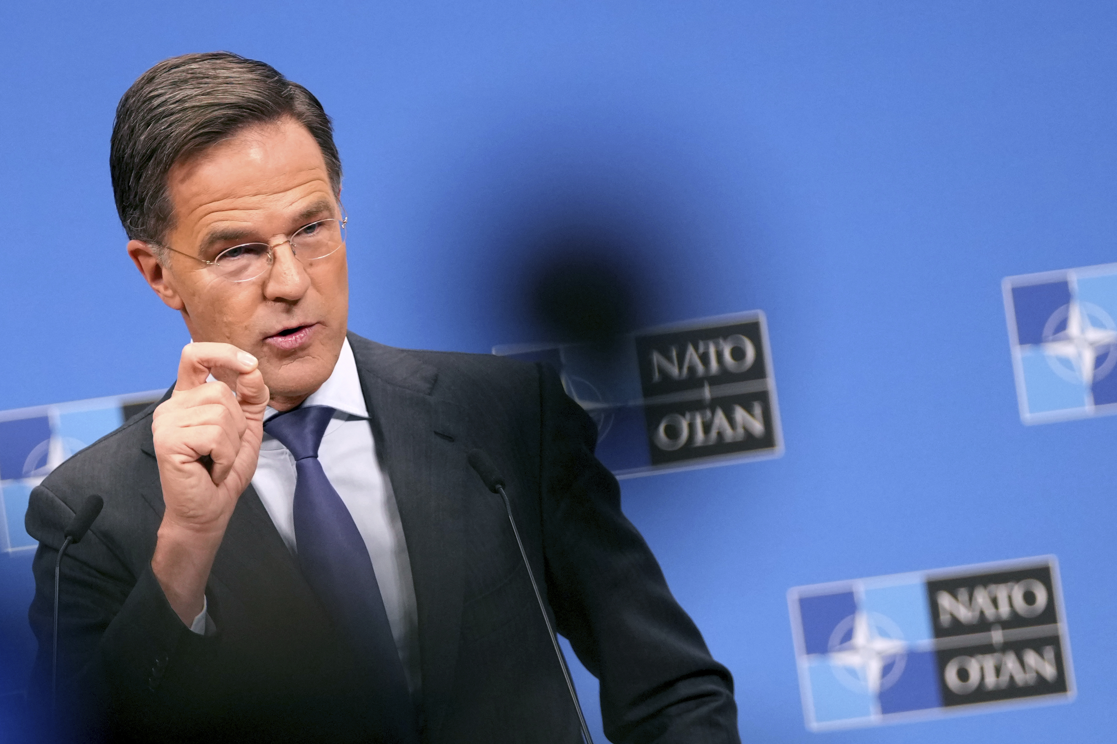 Nato kommer överens om nytt BNP-mål på 5%