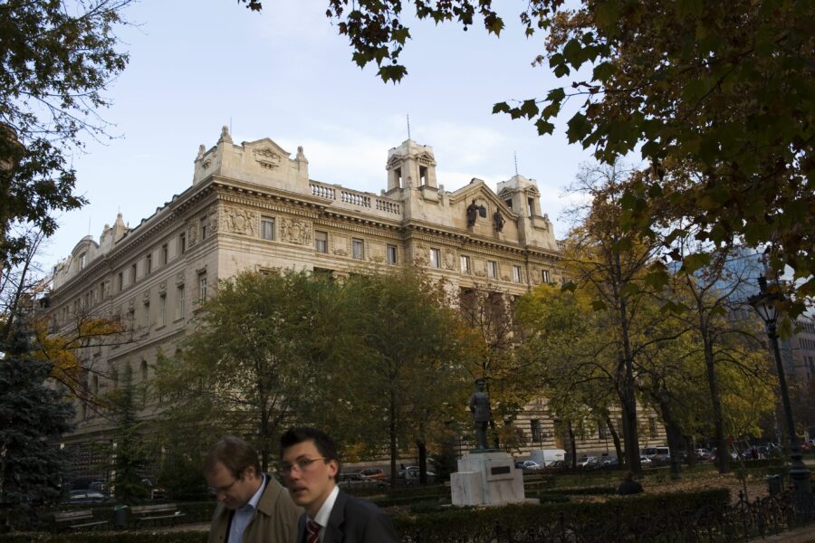 Ungern förlorar 1 miljard euro i EU-stöd - Ungern Budapest Riksbank