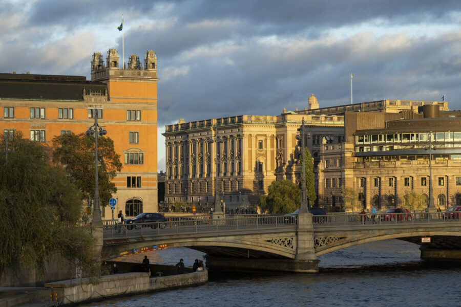regeringen riksdagen hus i sol