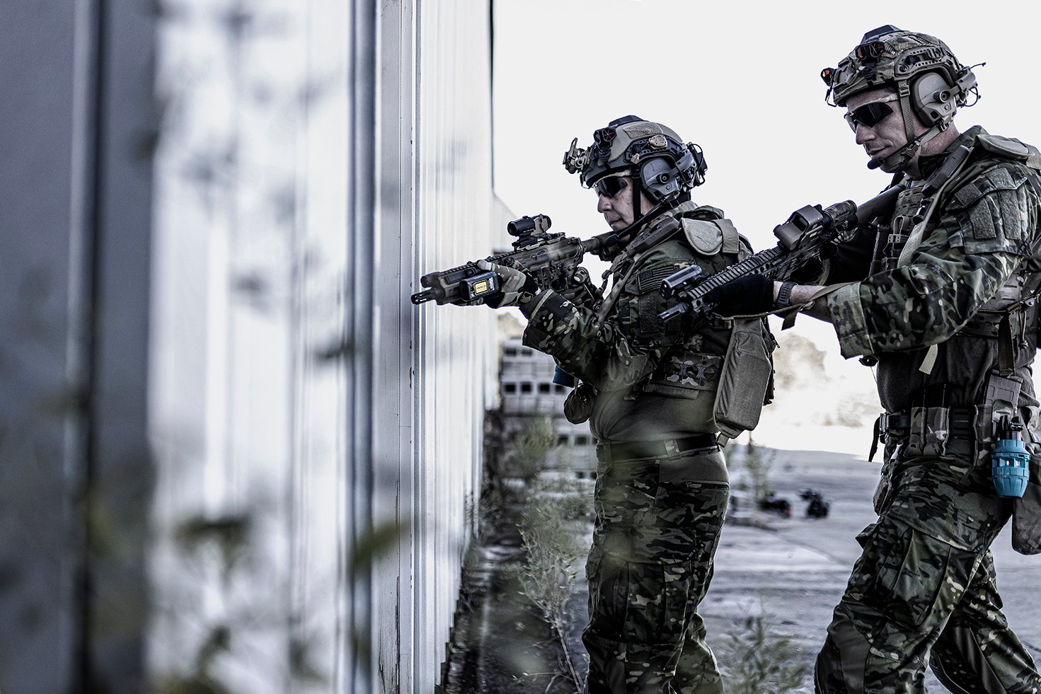 Spararna köper försvarsbolag och storsäljer Mag7