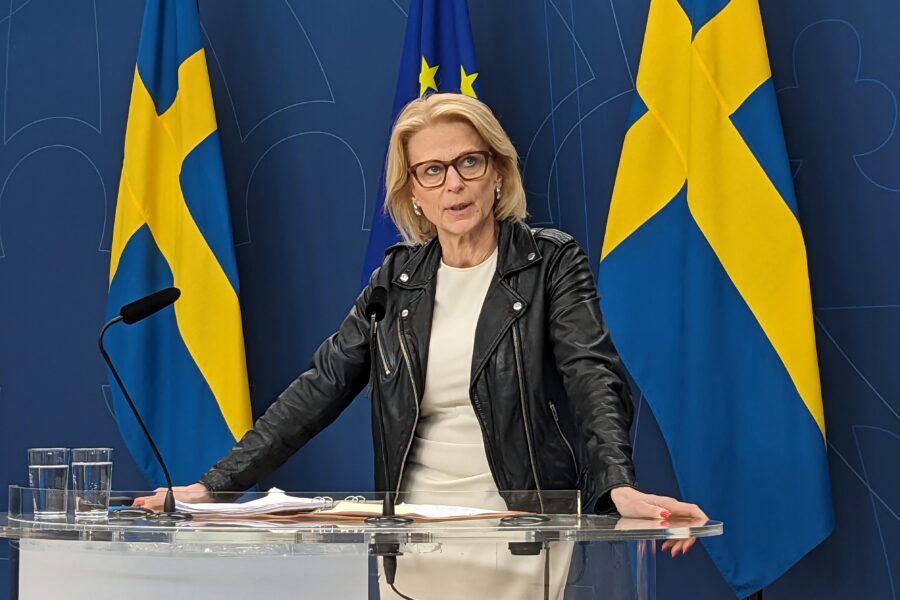 Elisabeth Svantesson finansminister kvinna