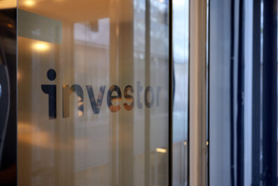 INVESTOR
