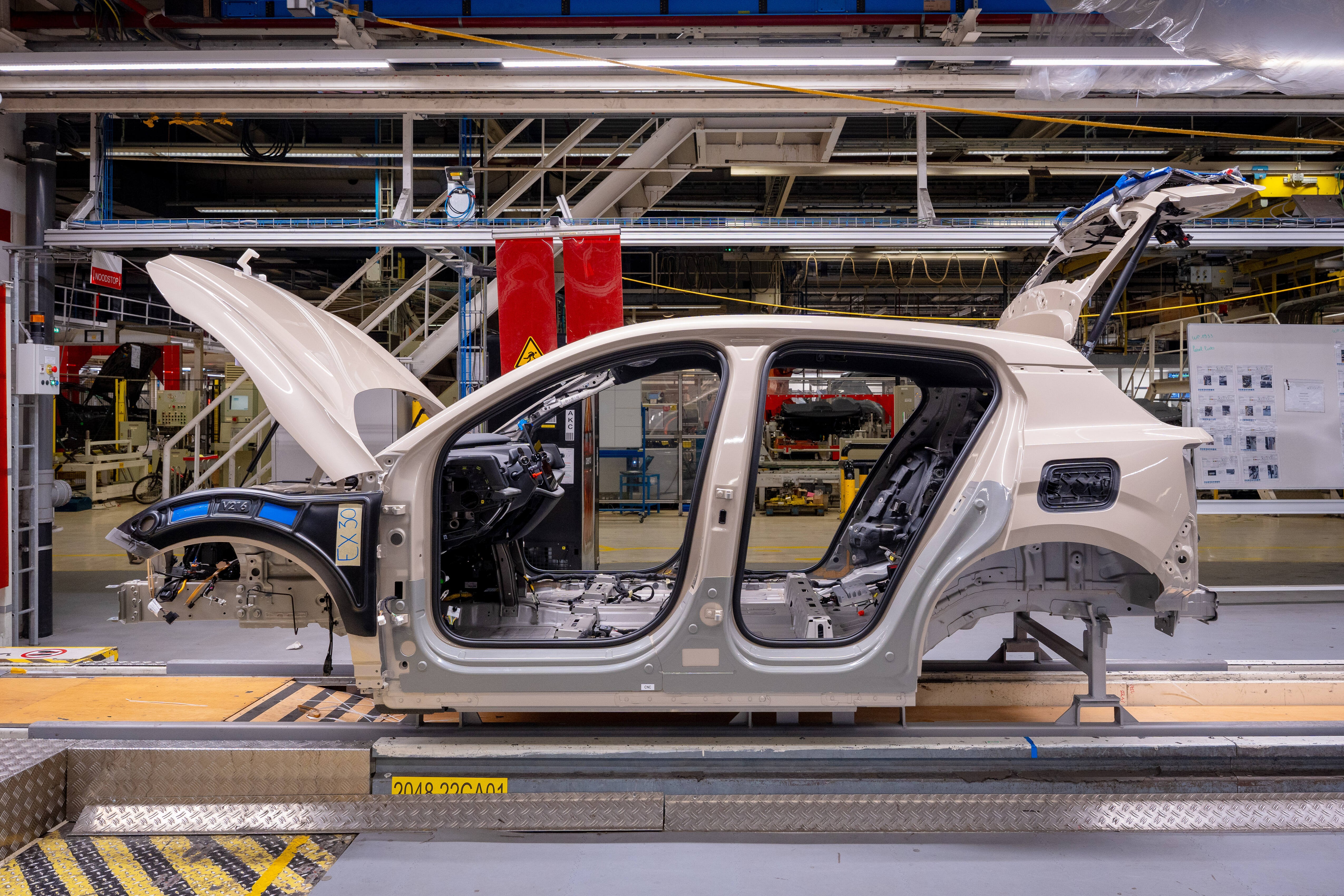 Volvo Cars stoppar produktion vid fabrik i USA