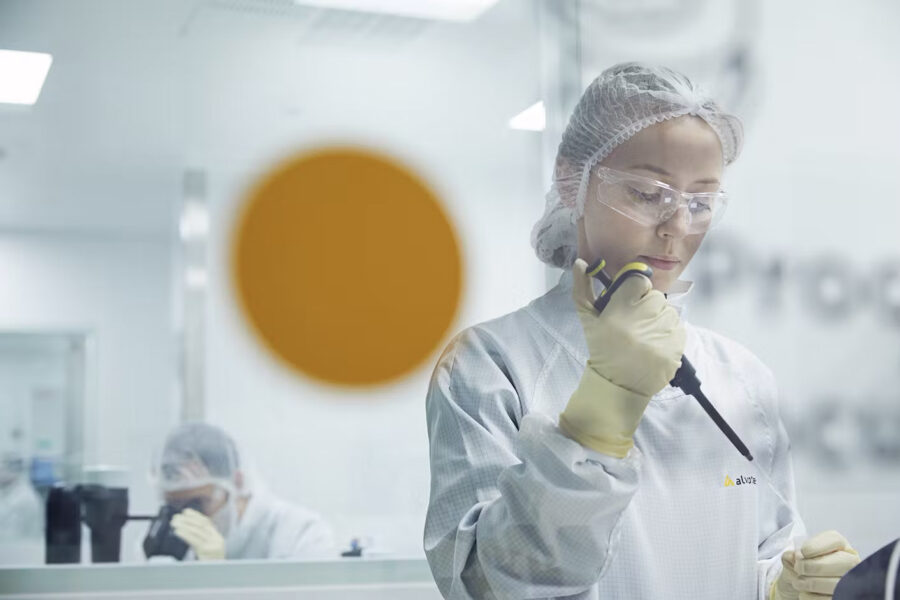 Alvotech stiger i premiärhandeln - läkemedel biotech Alvotech 1