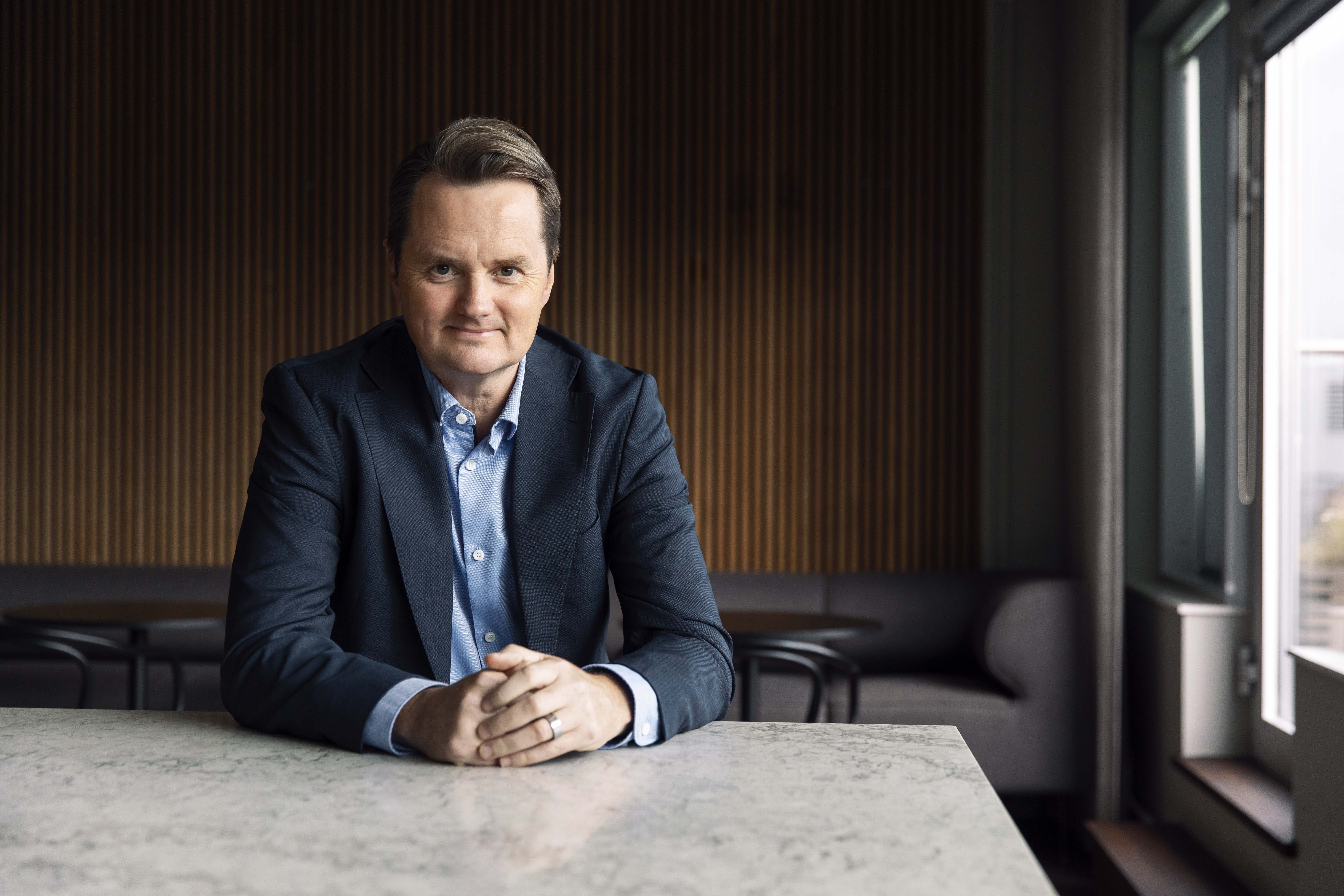 DNB Carnegie säljer fondförvaltaren Holberg