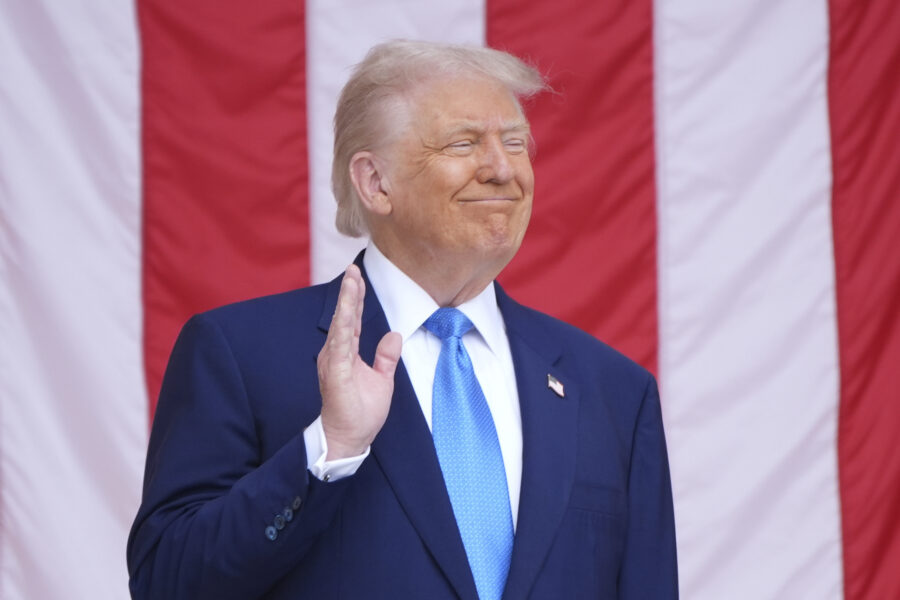USA:s tullar ligger kvar efter hävd dom - Trump