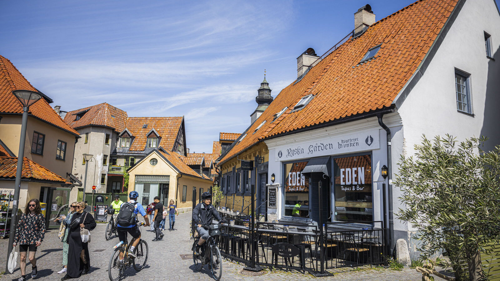 Maktkamp innanför muren – de fyra gör upp om Visby - Affärsvärlden, Visby, Fastigheter