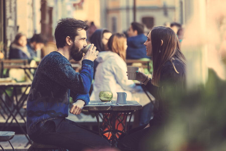 Dejta inte i Stockholm – världens finansstäder jämförda - restaurang par bar kaffe