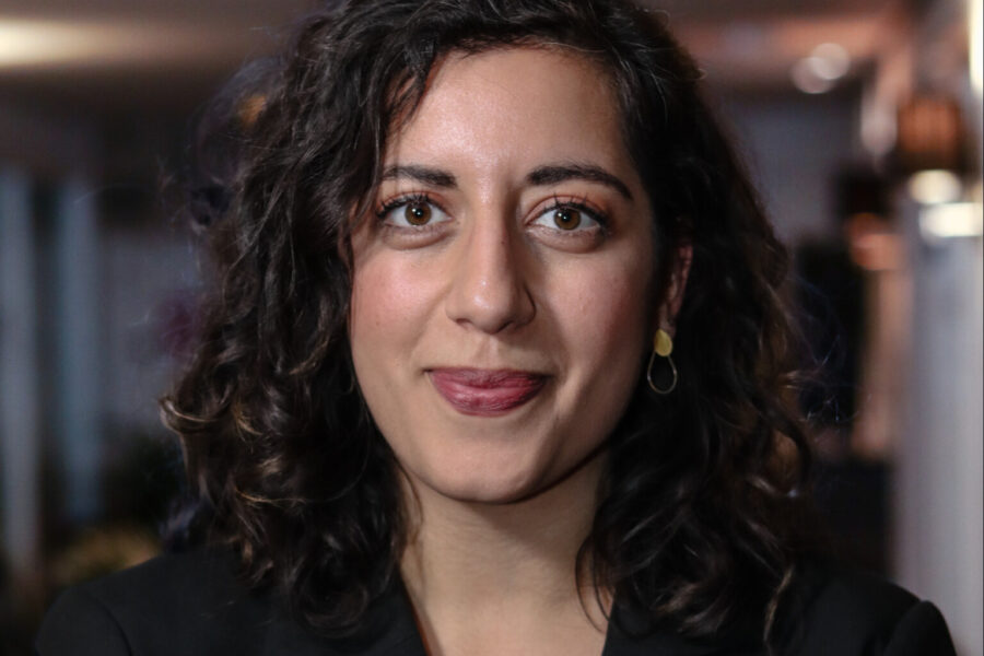 Liberalerna utser Simona Mohamsson till partiledare - img-1031-scaled-e1750683150495-1536×1523