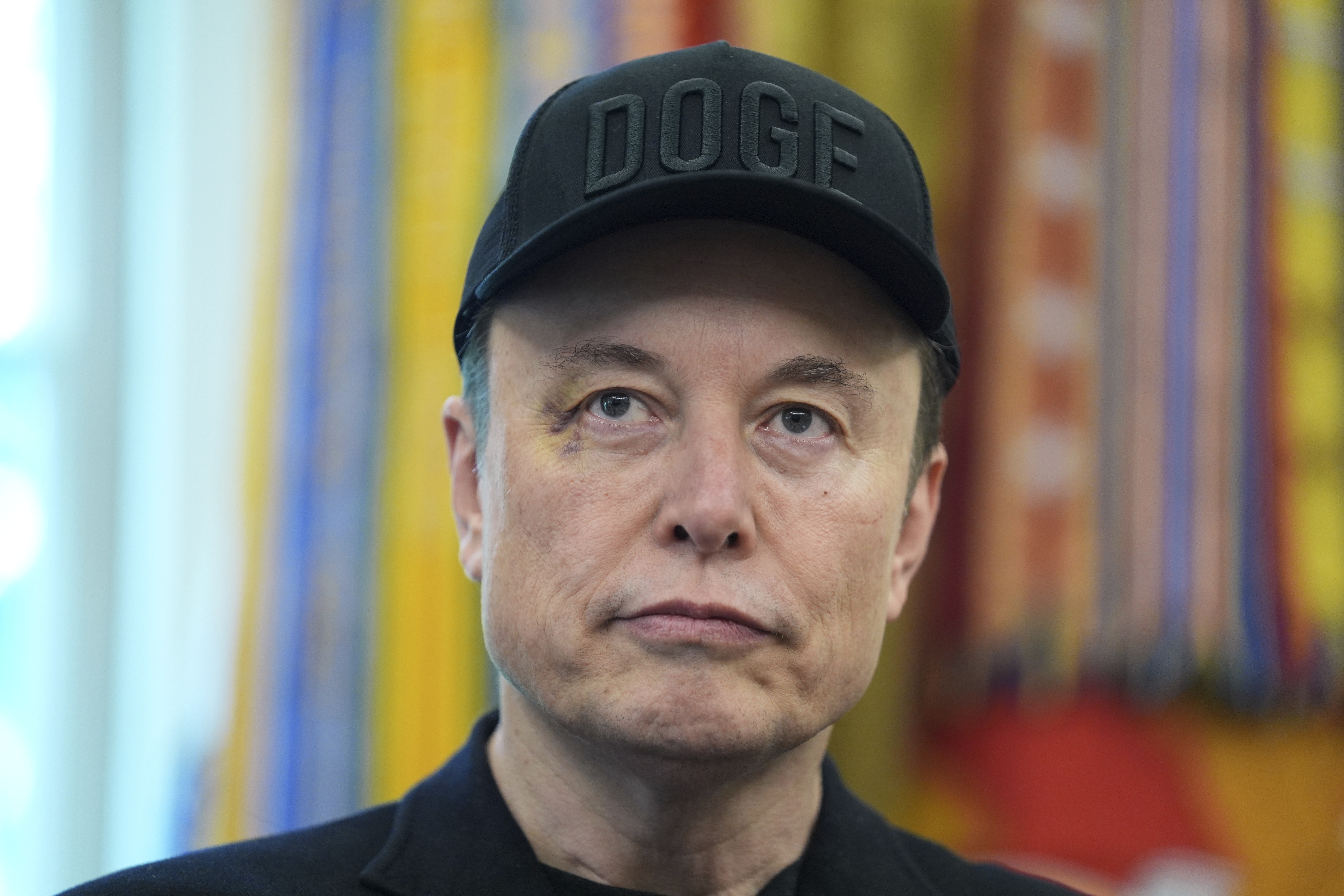 Analytiker: Teslas styrelse måste ingripa mot Musk