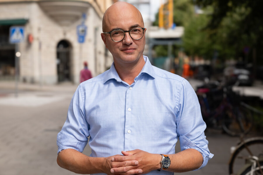 Torbjörn Hållö
