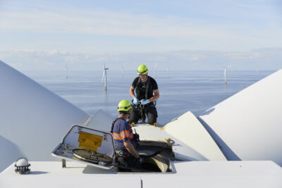 Anholt wind tehcnicians
