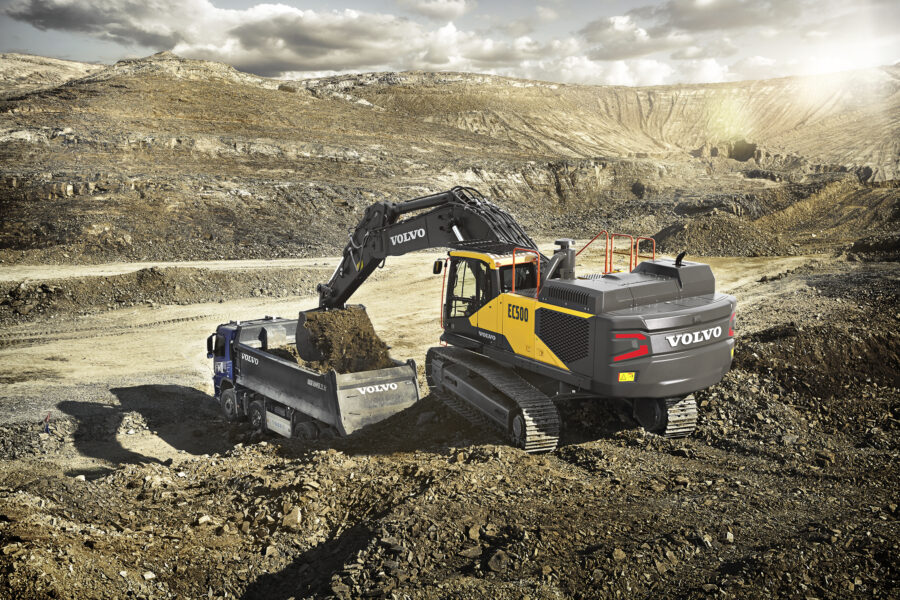 Hero image of the EC500 CN Crawler Excavator test